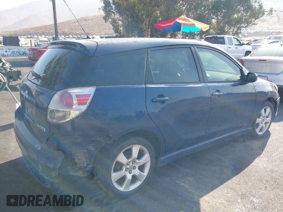 2006 Toyota Matrix STD with VIN 2T1KR32E46C609230, listed as a IAAI auction lot 40150644 with 183,550 mi miles. Bid and sale history available at carsss.com. Image 4.
