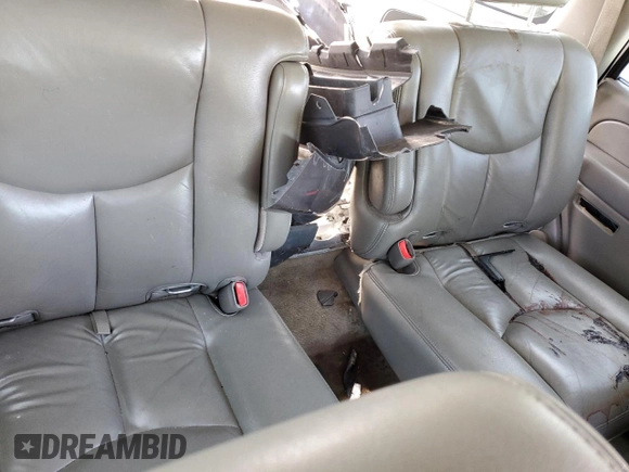2005 GMC Yukon SLT z VIN 1GKEC13T25R136033, wystawiony jako Copart lot #48189995 z przebiegiem Nie podano mil oraz Szkoda całkowita • Salvage title. Historia ofert i sprzedaży dostępna na DreamBid. Obrazek 11.