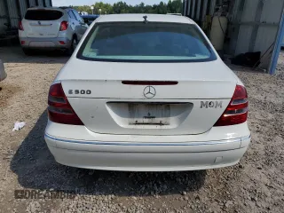 2005 Mercedes-Benz E 5.0L with VIN WDBUF70J25A682042, listed as a Copart auction lot 42377605 with 184,808 mi miles and Non Repairable. Bid and sale history available at carsss.com. Image 6.