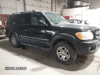 2005 Toyota Sequoia Limited with VIN 5TDBT48A75S253227, listed as a IAAI auction lot 41606428 with 183,985 mi miles and . Bid and sale history available at DreamBid. Image 1.