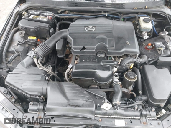 2001 Lexus IS with VIN JTHBD182610031889, listed as a IAAI auction lot 42170282 with 230,207 mi miles. Bid and sale history available at carsss.com. Image 10.