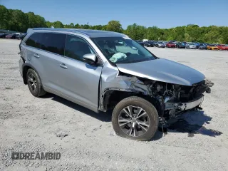 2016 Toyota Highlander XLE z VIN 5TDJKRFH1GS304526, wystawiony jako Copart lot #53499635 z przebiegiem 158 190 mil mil oraz Szkoda całkowita • Salvage title. Historia ofert i sprzedaży dostępna na DreamBid. Obrazek 4.