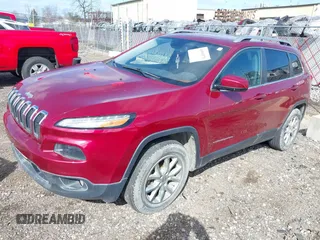 2016 Jeep Cherokee Latitude z VIN 1C4PJMCB6GW335111, wystawiony jako IAAI lot #41993373 z przebiegiem 205 449 mil mil oraz . Historia ofert i sprzedaży dostępna na DreamBid. Obrazek 17.