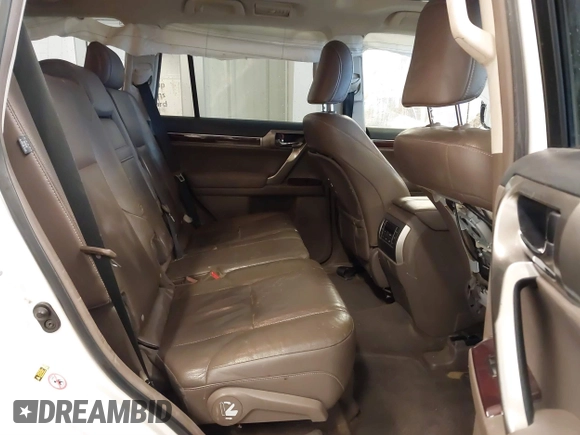 2015 Lexus GX with VIN JTJBM7FX8F5106280, listed as a IAAI auction lot 41590906 with 158,163 mi miles and . Bid and sale history available at carsss.com. Image 8.