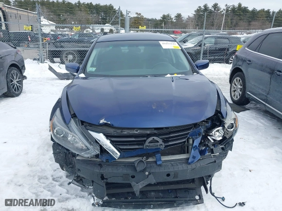 2018 Nissan Altima 2.5 SV with VIN 1N4AL3AP7JC106136, listed as a IAAI auction lot 41613144 with 91,178 mi miles. Bid and sale history available at carsss.com. Image 12.