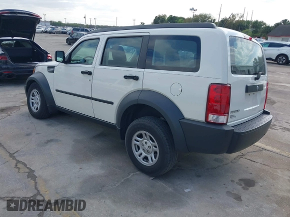 2008 Dodge Nitro SXT z VIN 1D8GT28K98W113494, wystawiony jako IAAI lot #41728030 z przebiegiem 31 397 mil mil oraz . Historia ofert i sprzedaży dostępna na DreamBid. Obrazek 3.