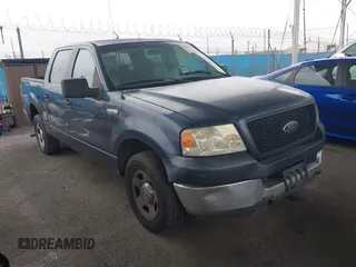 2005 Ford F-150 XLT with VIN 1FTRW12W25FA42249, listed as a IAAI auction lot 41802546 with 3,324,849 mi miles. Bid and sale history available at carsss.com. Image 1.