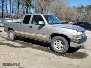 2001 Chevrolet Silverado 1500 LT with VIN 1GCEC19T41Z189653, listed as a Copart auction lot 49685925 with 393,922 mi miles and Salvage Title. Bid and sale history available at carsss.com. Image 4.