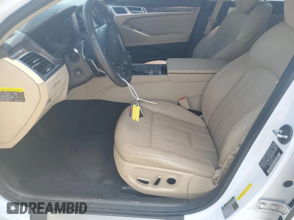 2017 Genesis G80 3.8L z VIN KMHGN4JE6HU210152, wystawiony jako Copart lot #56148105 z przebiegiem 114 821 mil mil oraz Szkoda całkowita • Salvage title. Historia ofert i sprzedaży dostępna na DreamBid. Obrazek 7.