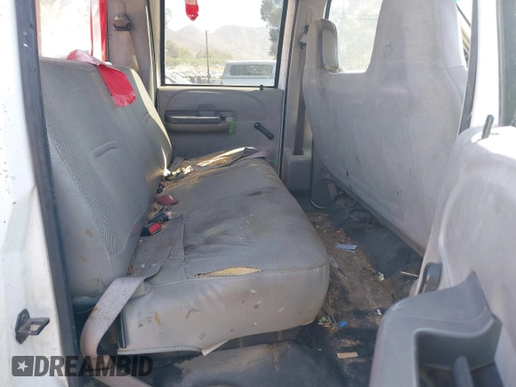 2001 Ford F-350 with VIN 3FTSW30L21MA67300, listed as a IAAI auction lot 42687583 with 317,542 mi miles and . Bid and sale history available at DreamBid. Image 8.