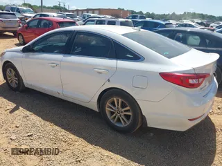2016 Hyundai Sonata SE with VIN 5NPE24AF5GH434485, listed as a IAAI auction lot 42144259 with 128,368 mi miles and . Bid and sale history available at carsss.com. Image 3.