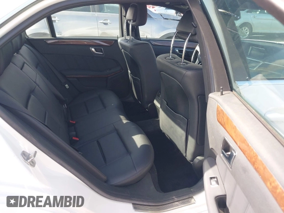 2013 Mercedes-Benz E 350 Luxury with VIN WDDHF5KBXDA734860, listed as a IAAI auction lot 41956048 with 50,463 mi miles and . Bid and sale history available at DreamBid. Image 8.
