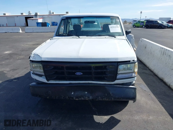1995 Ford F-150 with VIN 1FTEF15Y0SLA56417, listed as a IAAI auction lot 41912598 with 205,158 mi miles. Bid and sale history available at carsss.com. Image 6.