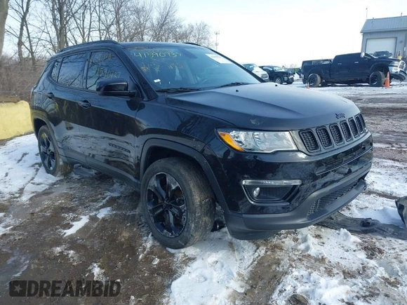 2018 Jeep Compass Latitude with VIN 3C4NJDBB8JT394845, listed as a IAAI auction lot 41590737 with 49,000 mi miles. Bid and sale history available at carsss.com. Image 1.