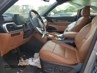 2024 Kia Telluride EX с VIN 5XYP3DGC7RG455996, выставлен на аукционе Copart как лот 54896095 с пробегом 25 362 миль миль и Списание • Salvage title. История ставок и продаж доступна на DreamBid. Изображение 7.