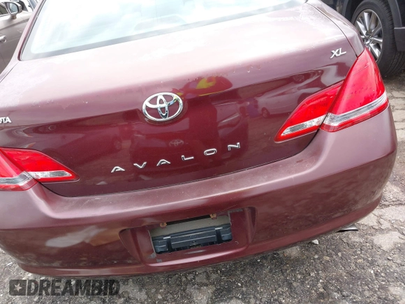 2006 Toyota Avalon XL with VIN 4T1BK36B16U124059, listed as a IAAI auction lot 42026538 with 187,156 mi miles and . Bid and sale history available at carsss.com. Image 16.
