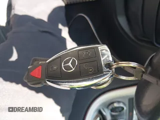 2012 Mercedes-Benz SLK 350 z VIN WDDPK5HA2CF040431, wystawiony jako IAAI lot #42066002 z przebiegiem 98 016 mil mil oraz . Historia ofert i sprzedaży dostępna na DreamBid. Obrazek 11.