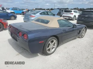 2001 Chevrolet Corvette with VIN 1G1YY32G415113549, listed as a Copart auction lot 76927164 with 0 mi miles and Salvage Title. Bid and sale history available at carsss.com. Image 3.