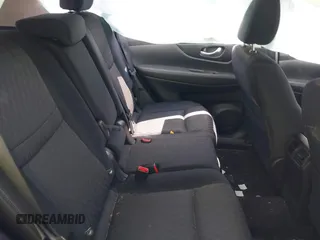 2017 Nissan Rogue S z VIN JN8AT2MV7HW014827, wystawiony jako IAAI lot #42533438 z przebiegiem 59 393 mil mil oraz . Historia ofert i sprzedaży dostępna na DreamBid. Obrazek 8.