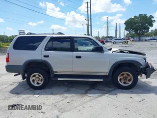 1998 Toyota 4Runner with VIN JT3GM84R3W0022369, listed as a IAAI auction lot 42482623 with 246,569 mi miles and . Bid and sale history available at DreamBid. Image 13.