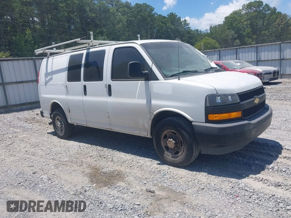2020 Chevrolet Express Cargo with VIN 1GCWGAFG5L1119726, listed as a IAAI auction lot 42648575 with 127,516 mi miles and . Bid and sale history available at DreamBid. Image 1.