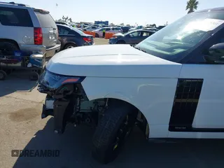 2021 Land Rover Range Rover с VIN SALGS5SE7MA431958, выставлен на аукционе IAAI как лот 42325301 с пробегом 24 627 миль миль и . История ставок и продаж доступна на DreamBid. Изображение 6.