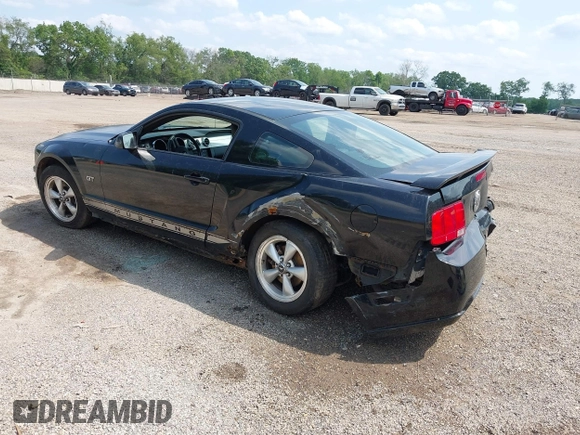 2007 Ford Mustang GT Deluxe with VIN 1ZVFT82H275230619, listed as a IAAI auction lot 42478109 with 129,201 mi miles and . Bid and sale history available at DreamBid. Image 3.