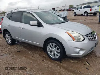 2011 Nissan Rogue SV with VIN JN8AS5MT9BW166084, listed as a IAAI auction lot 41846152 with 121,285 mi miles. Bid and sale history available at carsss.com. Image 1.