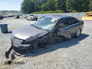 2012 Lincoln MKZ Hybrid с VIN 3LNDL2L38CR808736, выставлен на аукционе Copart как лот 61764565 с пробегом 217 506 миль миль и Списание • Salvage title. История ставок и продаж доступна на DreamBid. Изображение 1.