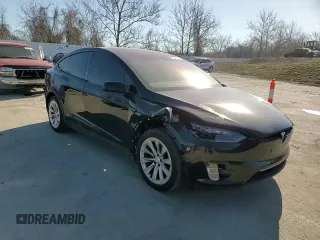 2016 Tesla Model X 70D with VIN 5YJXCBE20GF011801, listed as a Copart auction lot 47640725 with 174,948 mi miles and Salvage Title. Bid and sale history available at DreamBid. Image 11.