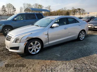 2013 Cadillac ATS Luxury z VIN 1G6AB5RA7D0146881, wystawiony jako Copart lot #50968395 z przebiegiem 83 361 mil mil oraz Szkody całkowita. Historia ofert i sprzedaży dostępna na DreamBid. Obrazek 1.