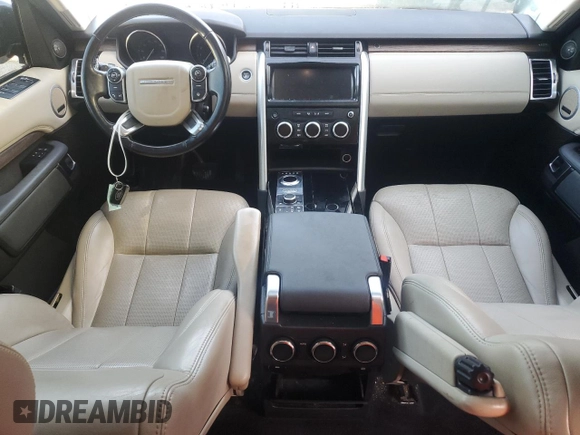 2017 Land Rover Discovery HSE with VIN SALRRBBV4HA046432, listed as a Copart auction lot 77255234 with 117,155 mi miles and Non Repairable. Bid and sale history available at DreamBid. Image 8.