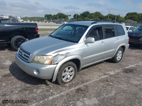 2002 Toyota Highlander with VIN JTEGF21A620053347, listed as a IAAI auction lot 41393410 with 77,753 mi miles. Bid and sale history available at carsss.com. Image 2.