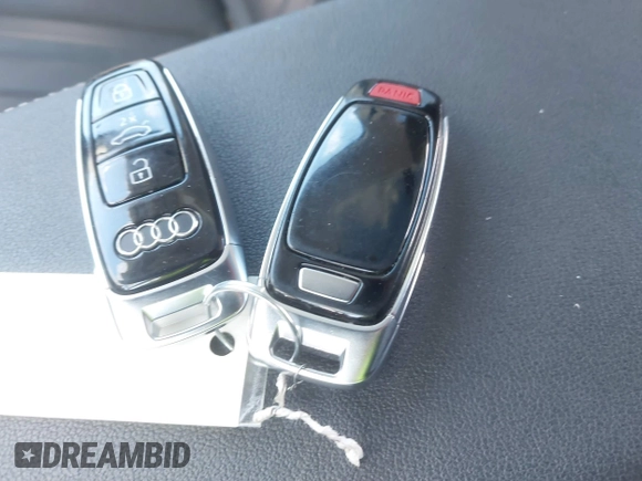 2021 Audi e-tron Premium Plus with VIN WA1LAAGE1MB015242, listed as a IAAI auction lot 41596316 with 32,768 mi miles and . Bid and sale history available at DreamBid. Image 11.