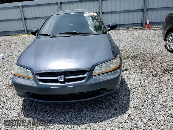 1999 Honda Accord EX z VIN 1HGCG5651XA061646, wystawiony jako Copart lot #60443325 z przebiegiem 164 296 mil mil oraz Szkoda całkowita • Salvage title. Historia ofert i sprzedaży dostępna na DreamBid. Obrazek 13.