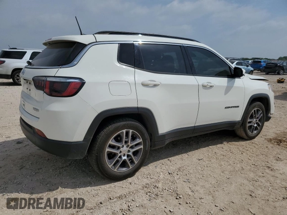 2020 Jeep Compass Latitude with VIN 3C4NJCBB4LT142992, listed as a Copart auction lot 51227255 with 72,935 mi miles and Salvage title. Bid and sale history available at DreamBid. Image 3.