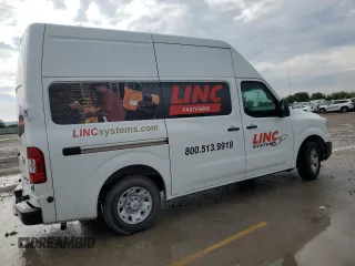 2018 Nissan NV Cargo S z VIN 1N6BF0LY3JN814668, wystawiony jako Copart lot #58792895 z przebiegiem 283 895 mil mil oraz Tytuł czysty. Historia ofert i sprzedaży dostępna na DreamBid. Obrazek 3.