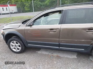 2012 Volvo XC70 3.2L z VIN YV4952BL4C1134145, wystawiony jako IAAI lot #42222299 z przebiegiem 200 612 mil mil oraz . Historia ofert i sprzedaży dostępna na DreamBid. Obrazek 14.