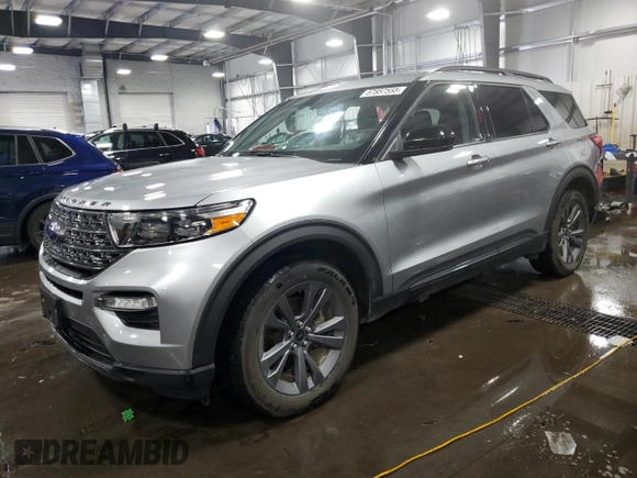 2022 Ford Explorer XLT z VIN 1FMSK8DH3NGB15185, wystawiony jako Copart lot #57857555 z przebiegiem 75 541 mil mil oraz Szkoda całkowita • Salvage title. Historia ofert i sprzedaży dostępna na DreamBid. Obrazek 1.