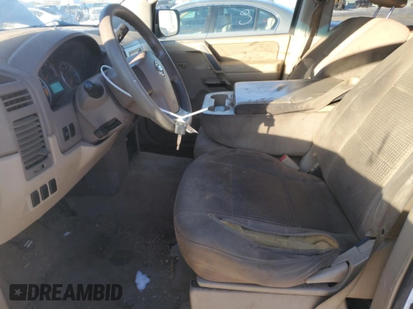 2011 Nissan Titan z VIN 1N6BA0FK9BN300170, wystawiony jako Copart lot #89054725 z przebiegiem 202 839 mil mil oraz Czysty tytuł • Clean title. Historia ofert i sprzedaży dostępna na DreamBid. Obrazek 7.