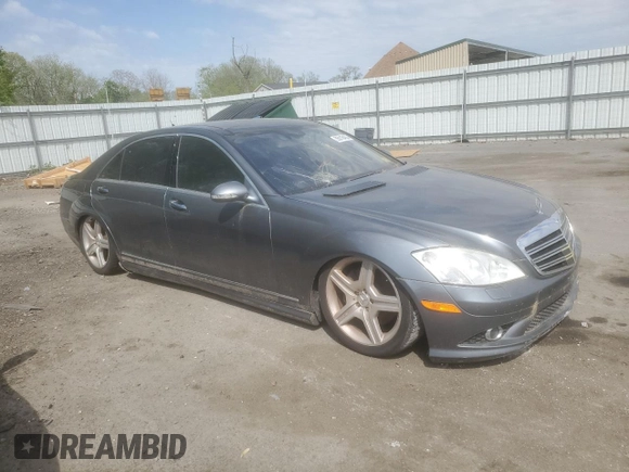 2009 Mercedes-Benz S 550 with VIN WDDNG86X49A273010, listed as a Copart auction lot 55016455 with 127,046 mi miles and Clean Title. Bid and sale history available at DreamBid. Image 4.