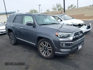 2020 Toyota 4Runner SR5 with VIN JTEZU5JR1L5222734, listed as a IAAI auction lot 42153120 with 62,455 mi miles and . Bid and sale history available at DreamBid. Image 1.
