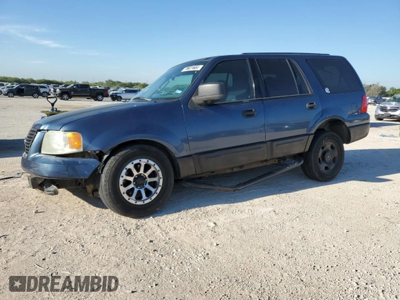 2004 Ford Expedition XLS with VIN 1FMRU13W34LB90605, listed as a Copart auction lot 70631684 with 0 mi miles and Salvage Title. Bid and sale history available at carsss.com. Image 1.