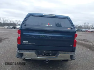 2020 Chevrolet Silverado 1500 LT with VIN 3GCUYDED4LG339566, listed as a IAAI auction lot 41899005 with 92,148 mi miles and . Bid and sale history available at DreamBid. Image 17.