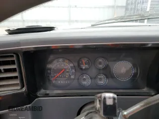 1986 Chevrolet Monte Carlo Sport с VIN 1G1GZ37Z7GR102095, выставлен на аукционе Copart как лот 77247544 с пробегом 87 728 миль миль и Чистый • Clean title. История ставок и продаж доступна на DreamBid. Изображение 9.