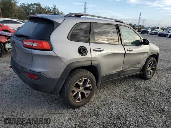 2014 Jeep Cherokee Trailhawk with VIN 1C4PJMBB3EW158869, listed as a Copart auction lot 42860515 with 135,172 mi miles and Non repairable. Bid and sale history available at DreamBid. Image 3.