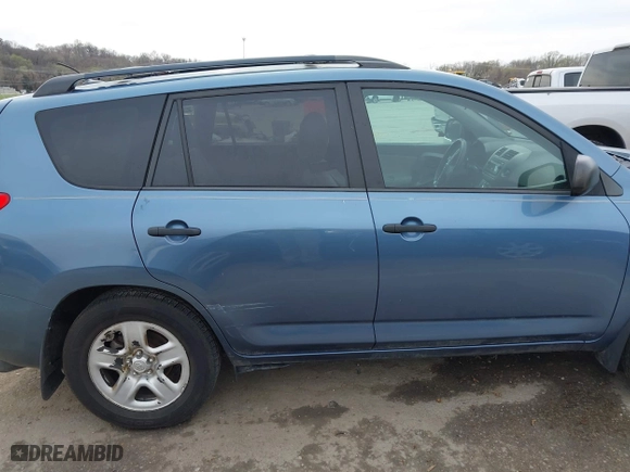 2012 Toyota RAV4 with VIN 2T3ZF4DV2CW130333, listed as a IAAI auction lot 41844608 with 196,124 mi miles. Bid and sale history available at carsss.com. Image 13.