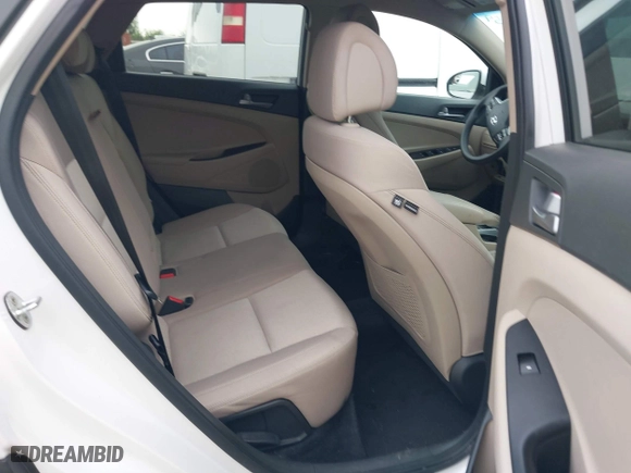 2016 Hyundai Tucson SE with VIN KM8J23A4XGU238521, listed as a IAAI auction lot 41886259 with 126,974 mi miles. Bid and sale history available at carsss.com. Image 8.