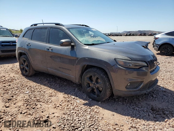 2020 Jeep Cherokee Altitude with VIN 1C4PJLLB3LD543785, listed as a Copart auction lot 50270105 with 69,774 mi miles and Salvage title. Bid and sale history available at DreamBid. Image 4.
