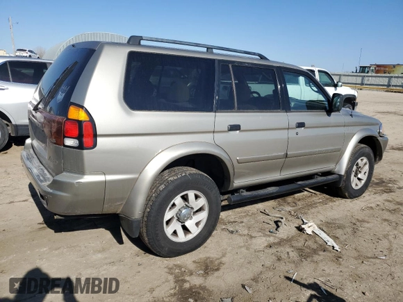 2002 Mitsubishi Montero XLS z VIN JA4MT31R22J009216, wystawiony jako Copart lot #42943735 z przebiegiem 190 168 mil mil oraz Szkoda całkowita • Salvage title. Historia ofert i sprzedaży dostępna na DreamBid. Obrazek 3.